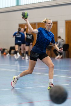 Bild 158 - F HSG Kremperheide/Muensterdorf - HSG Holstein Kiel/Kronshagen : Ergebnis: 31:26